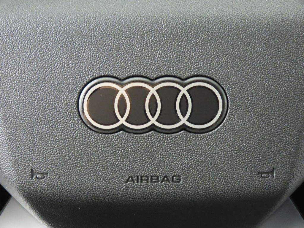 Thumbnail: 2026 Audi A6 - 17