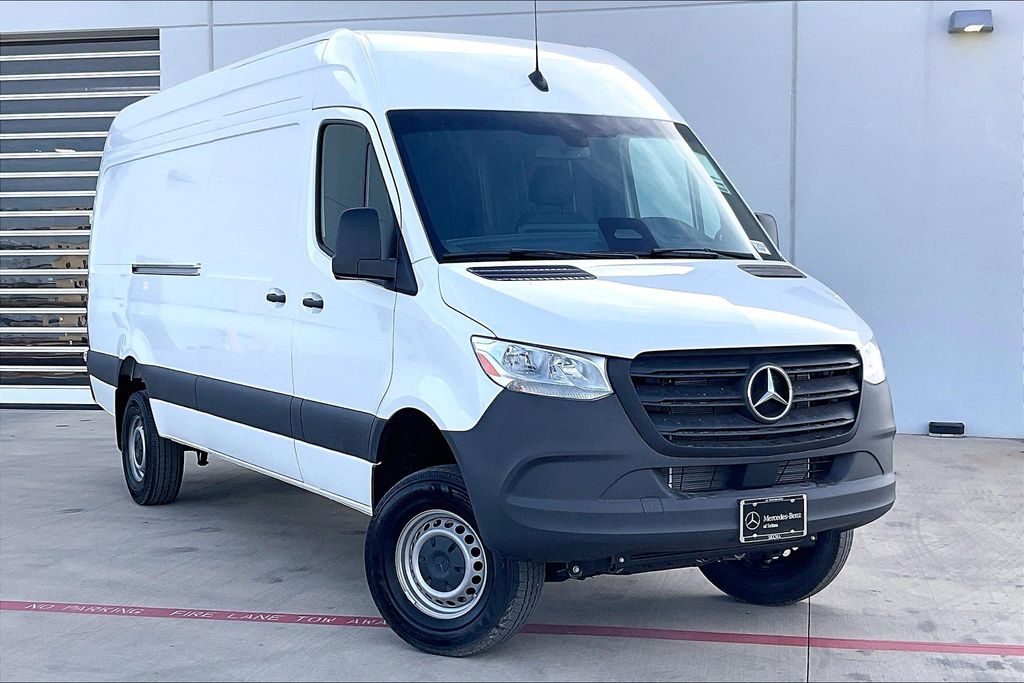 2025 Mercedes-Benz Sprinter Cargo Van