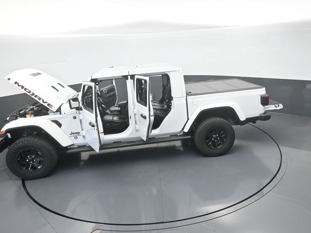 Used 2022 Bright White Clearcoat Jeep Mojave image 72