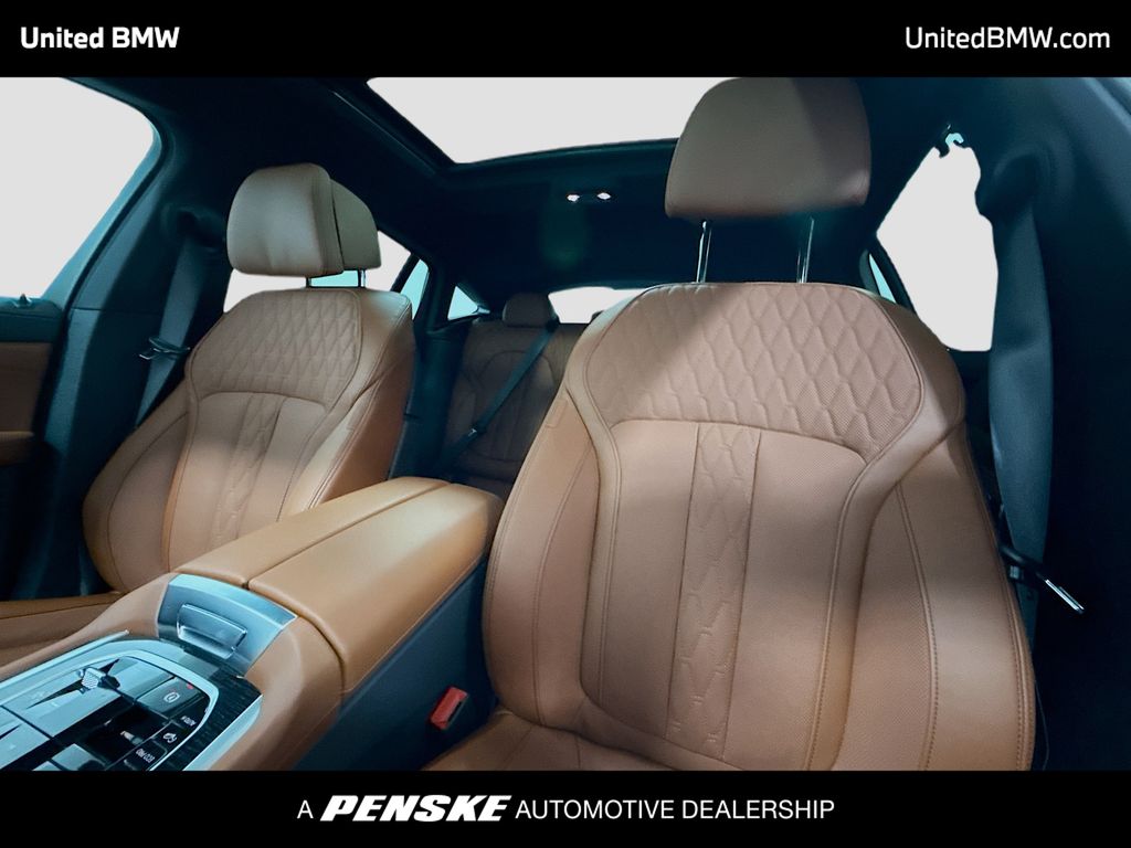 Thumbnail: 2027 BMW X6 - 5