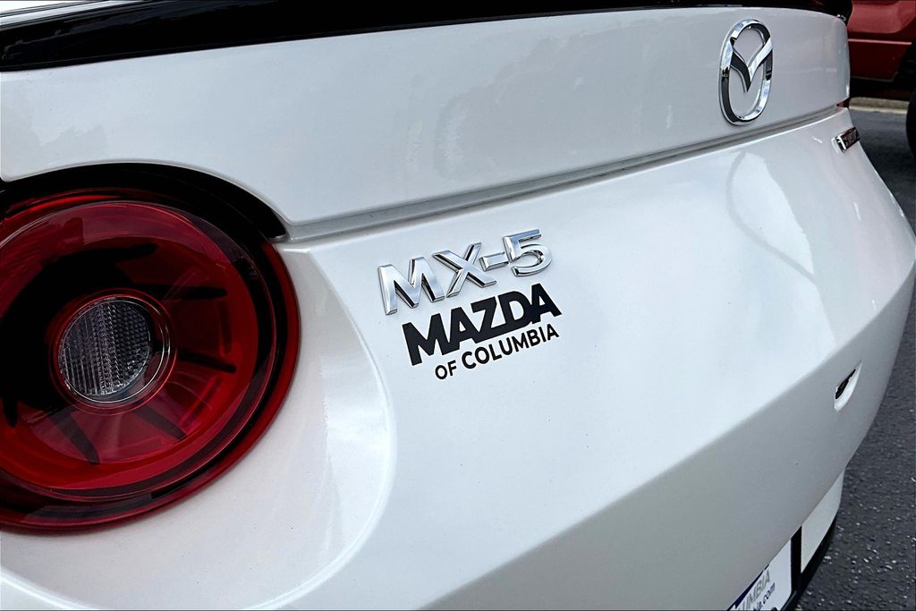 2025 Mazda MX-5 Miata Club - 7
