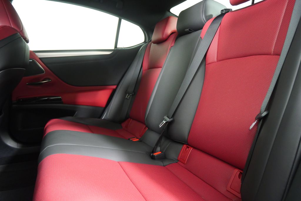 Thumbnail: 2024 Lexus ES - 18