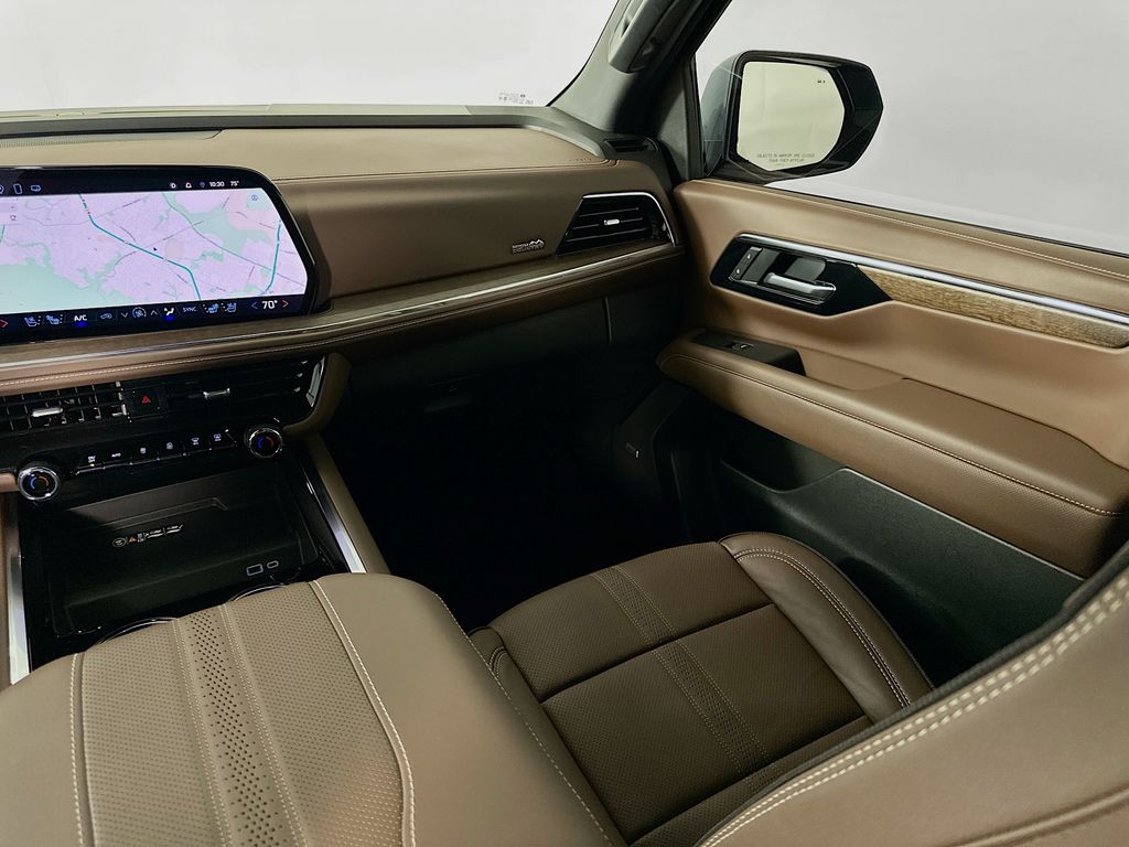 Thumbnail: 2025 Chevrolet Tahoe - 24