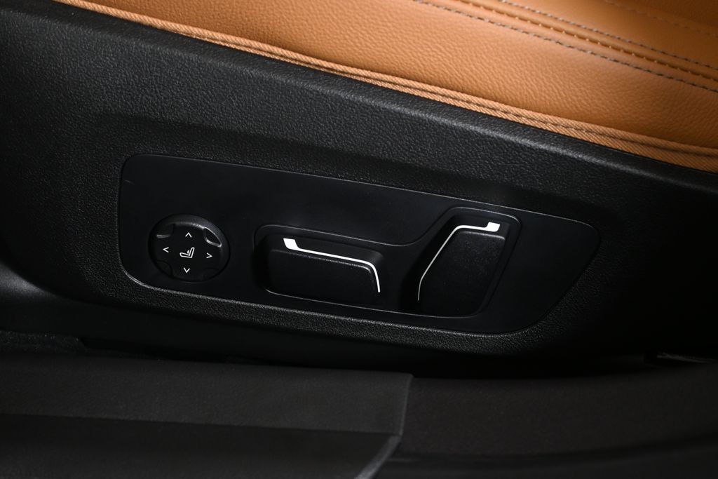 Thumbnail: 2026 BMW 3 Series - 27