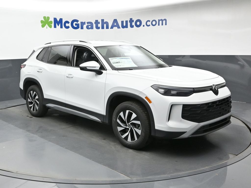 2026 Volkswagen Tiguan S's photo