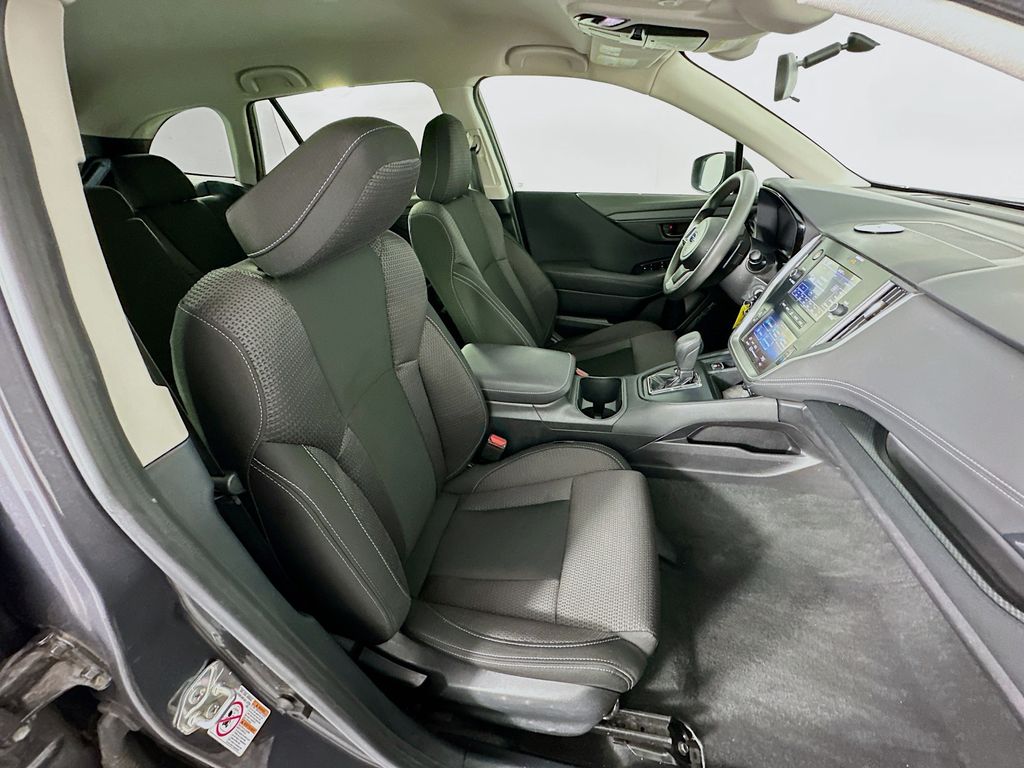 2020 Subaru Outback 2.5i 27
