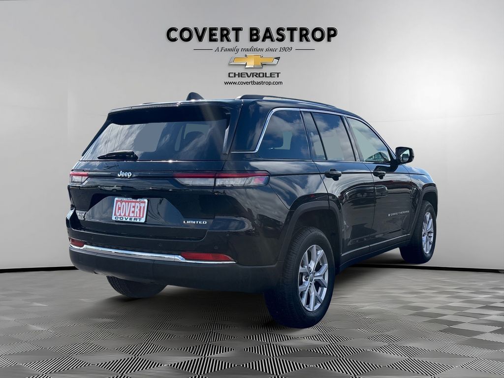 Used Car 2022 Jeep Grand Cherokee  Limited For Sale Under $30,000 In Austin, Texas