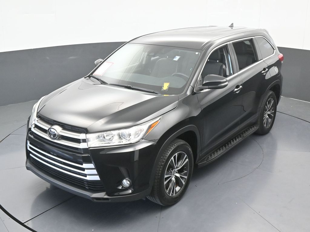 Used 2019 Midnight Black Metallic Toyota LE Plus image 49