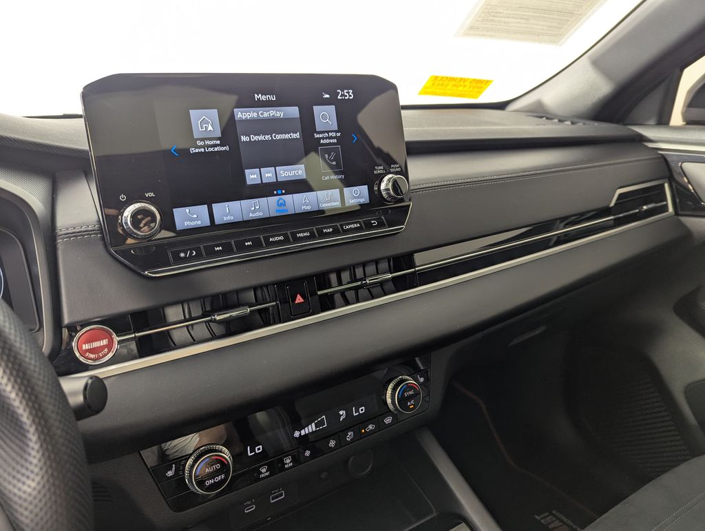 2024 White Mitsubishi Outlander SE Ralliart 4X4 SUV