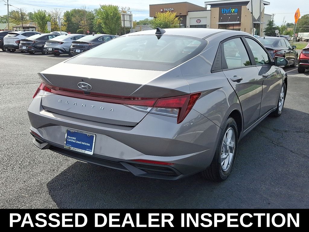 Thumbnail: 2023 Hyundai Elantra - 7