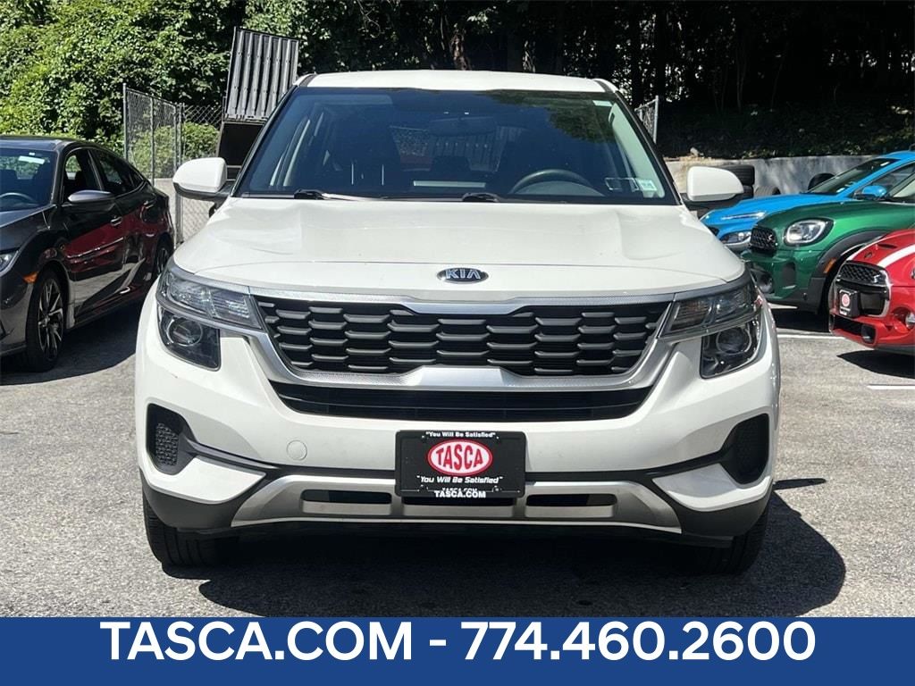 Used 2021 Kia Seltos LX with VIN KNDEPCAA9M7129832 for sale in Cranston, RI