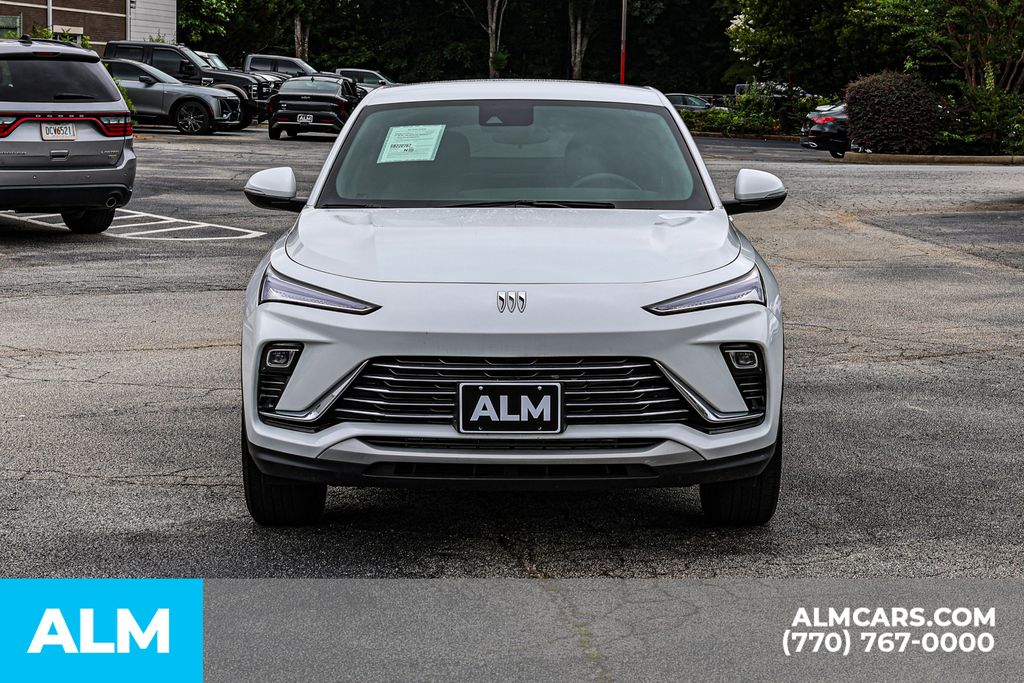 Used 2025 White Buick Preferred image 11