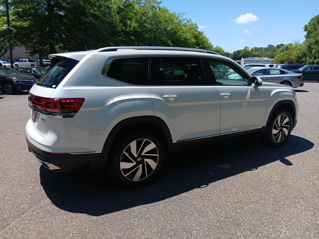 2024 Volkswagen Atlas 2.0T SEL 5