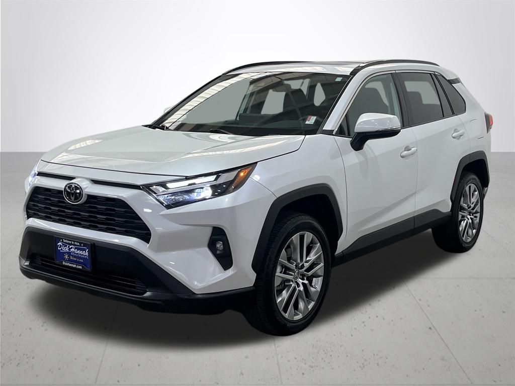 2023 Toyota RAV4 XLE Premium