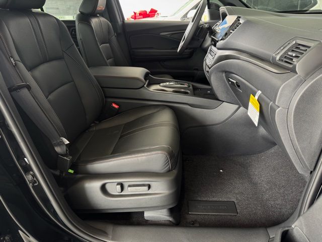 2025 Honda Ridgeline TrailSport Black at Classic Honda Galveston