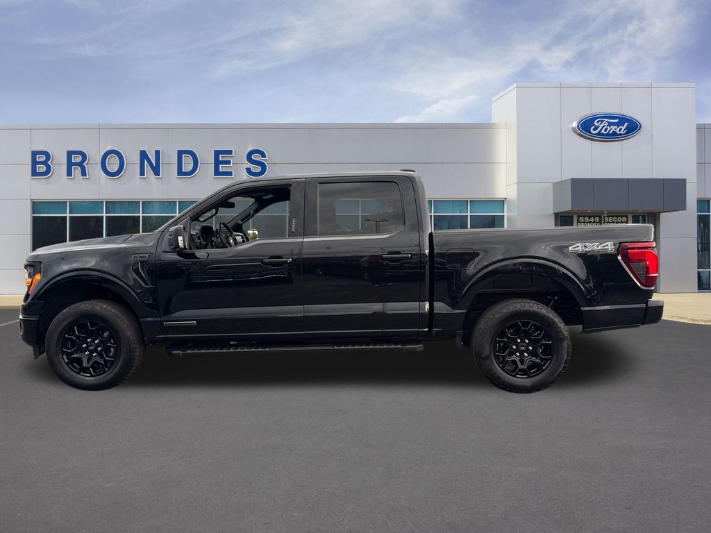  2024 Ford F-150 XLT SuperCrew 4WD   