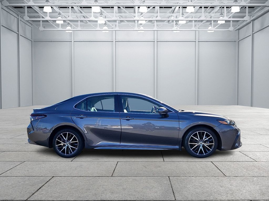 Thumbnail: 2021 Toyota Camry - 4