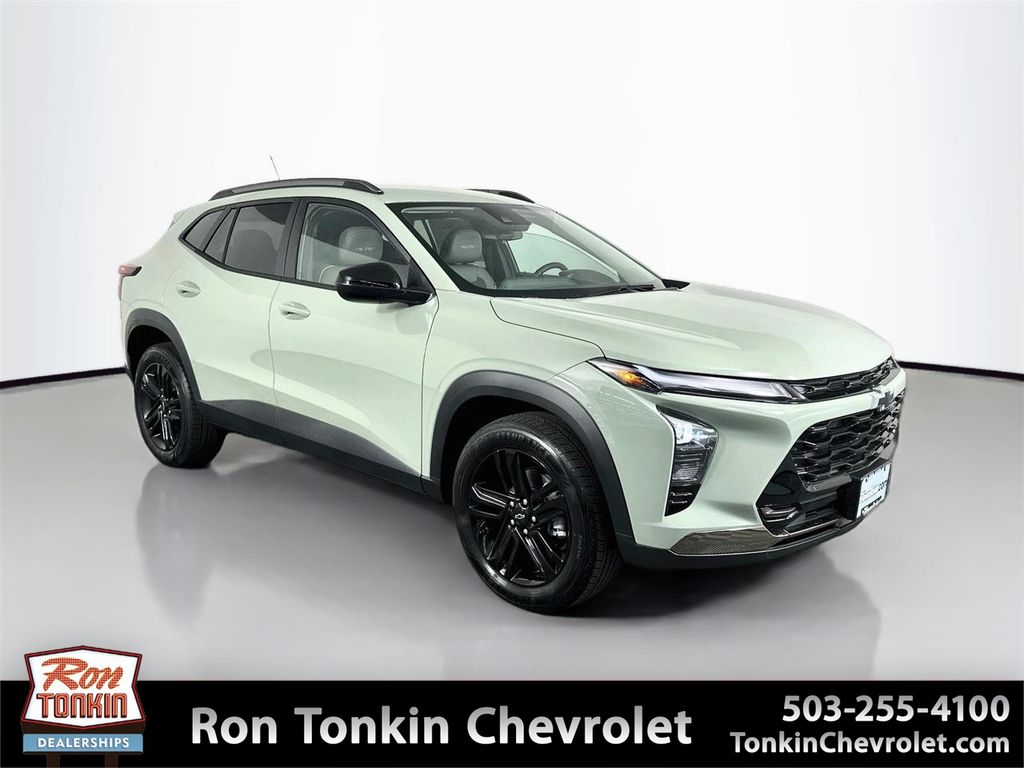 Cacti Green 2026 Chevrolet Trax SUV / Crossover Front-Wheel Drive 6-Speed Automatic