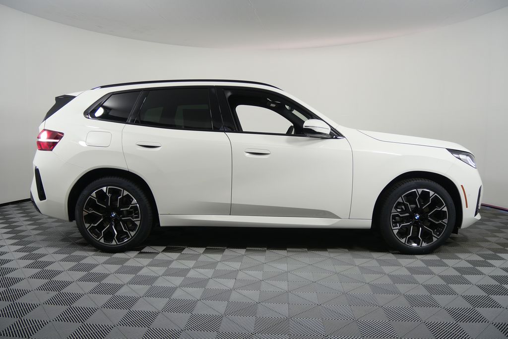 Thumbnail: 2025 BMW X3 - 2