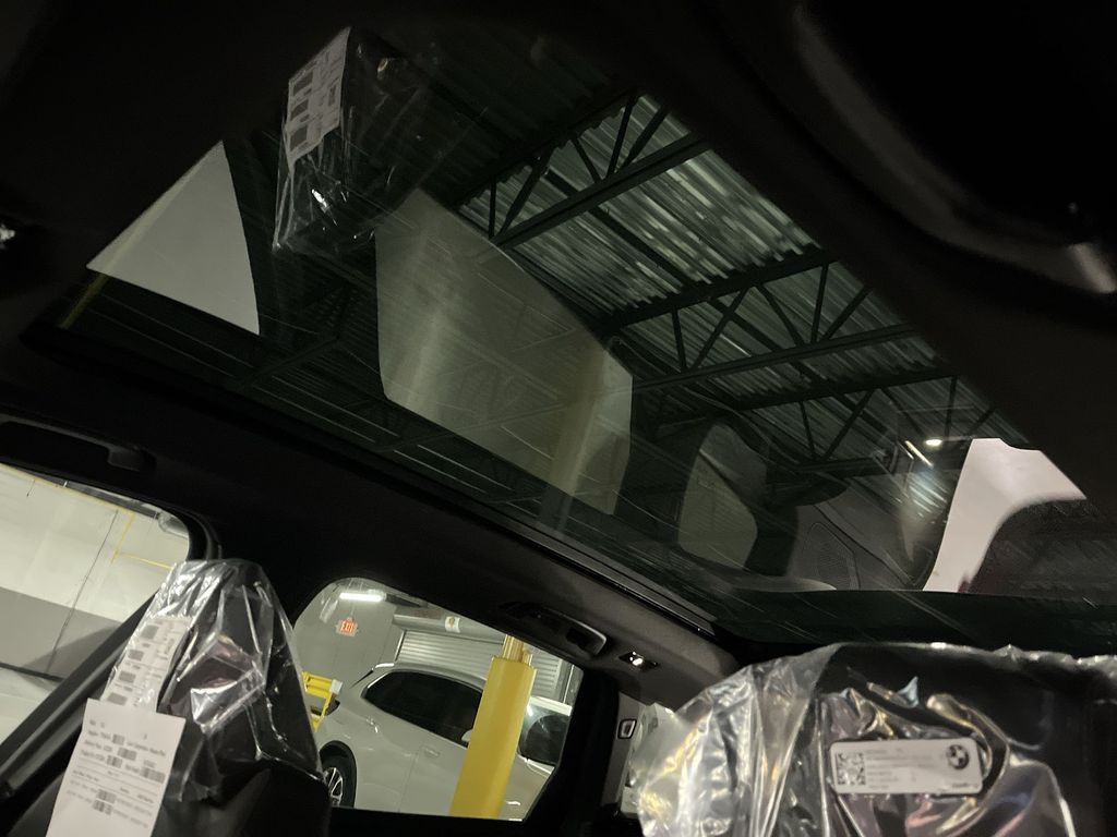 Thumbnail: 2026 BMW X3 - 22