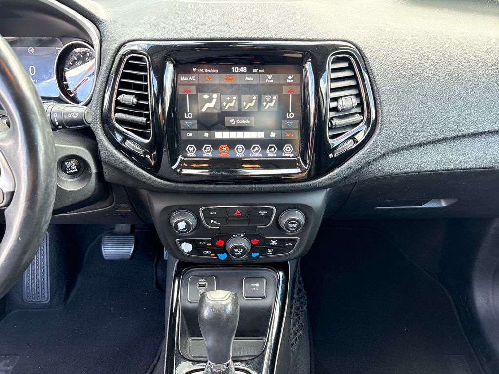 Used 2018 Black Jeep Limited image 25