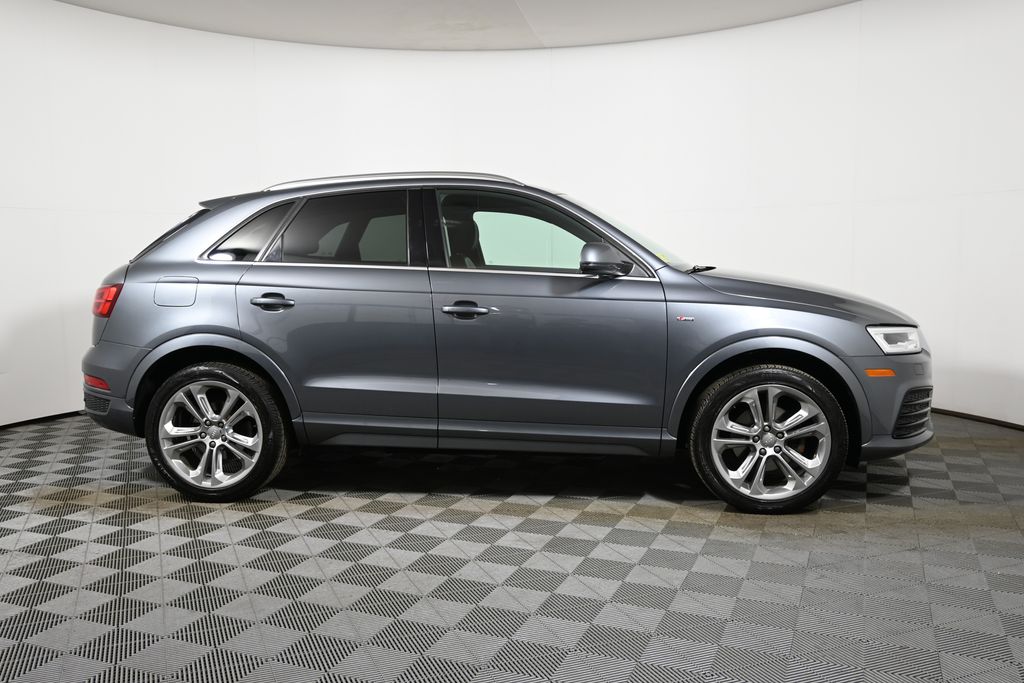 Thumbnail: 2016 Audi Q3 - 8