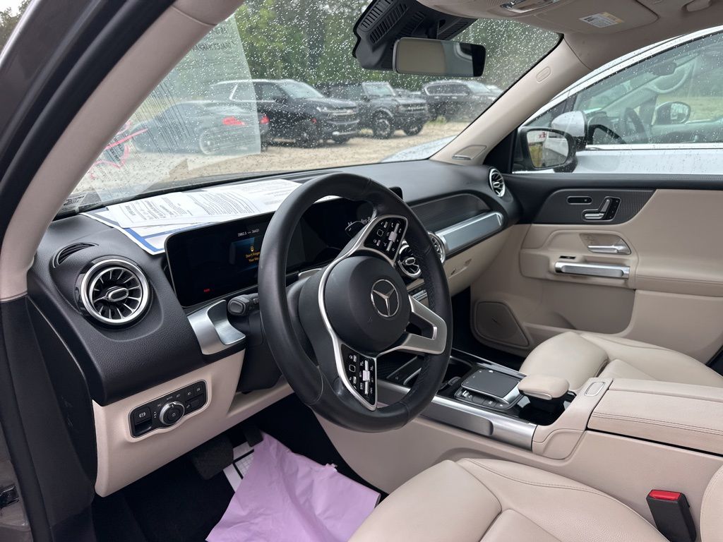 2021 Mountain Grey Metallic Mercedes-Benz GLB GLB 250 AWD SUV
