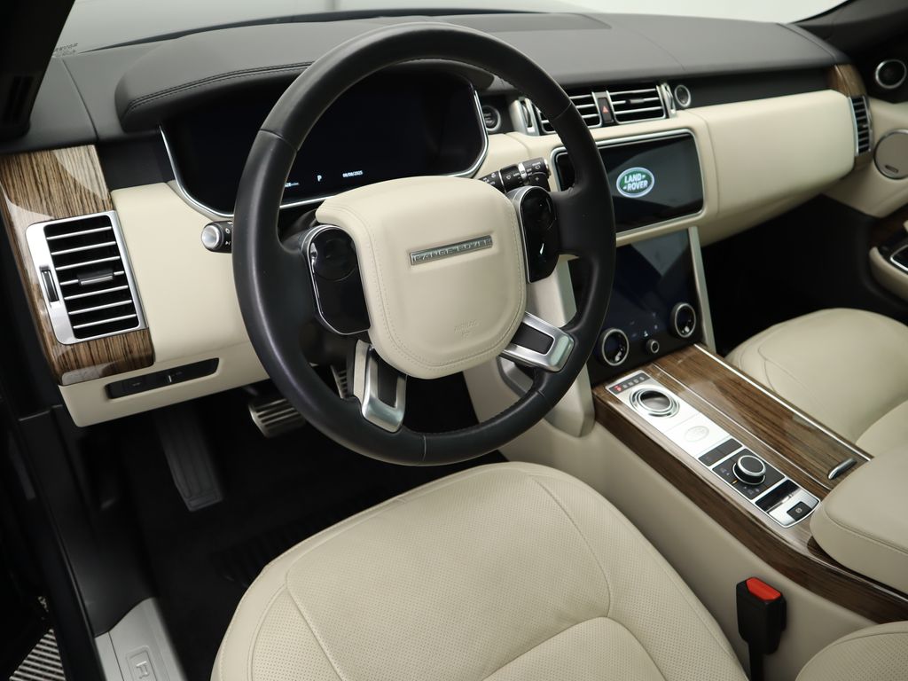 Thumbnail: 2022 Land Rover Range Rover - 9