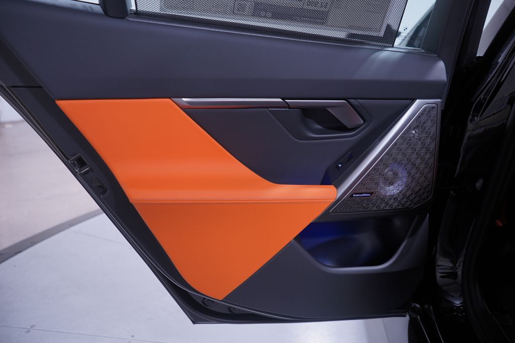 2025 BMW M5 Base 15