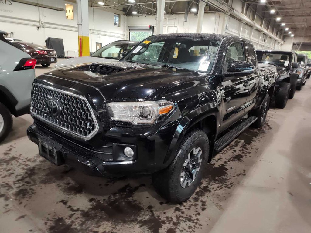 Midnight Black Metallic 2018 Toyota Tacoma TRD Sport Access Cab 4WD Pickup Truck Four-Wheel Drive 6-Speed Automatic