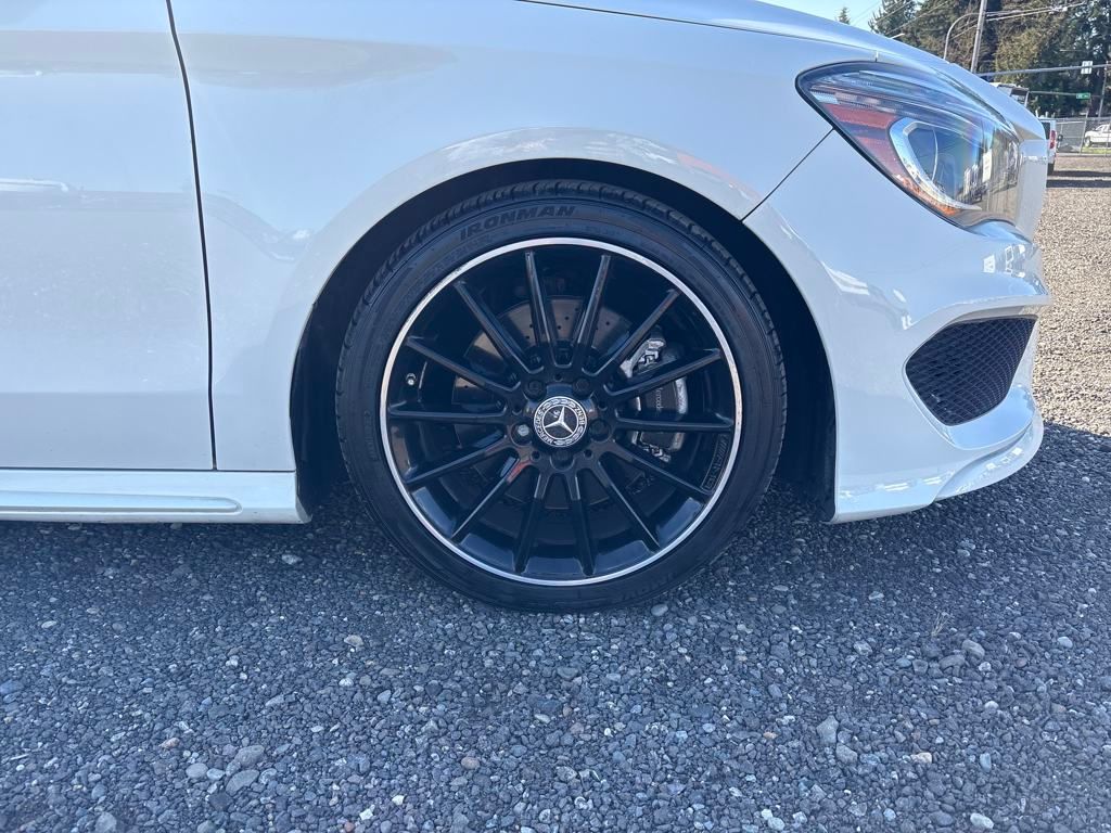 2016 Cirrus White Mercedes-Benz CLA CLA 250 FWD Sedan