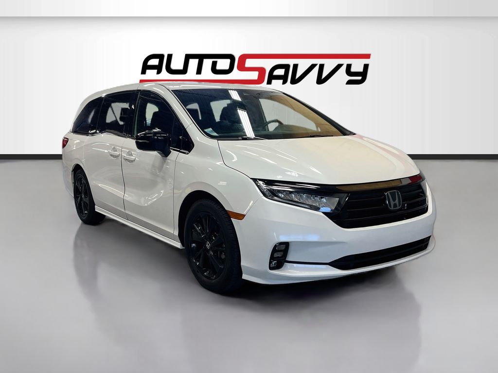 2023 Honda Odyssey SPORT's photo