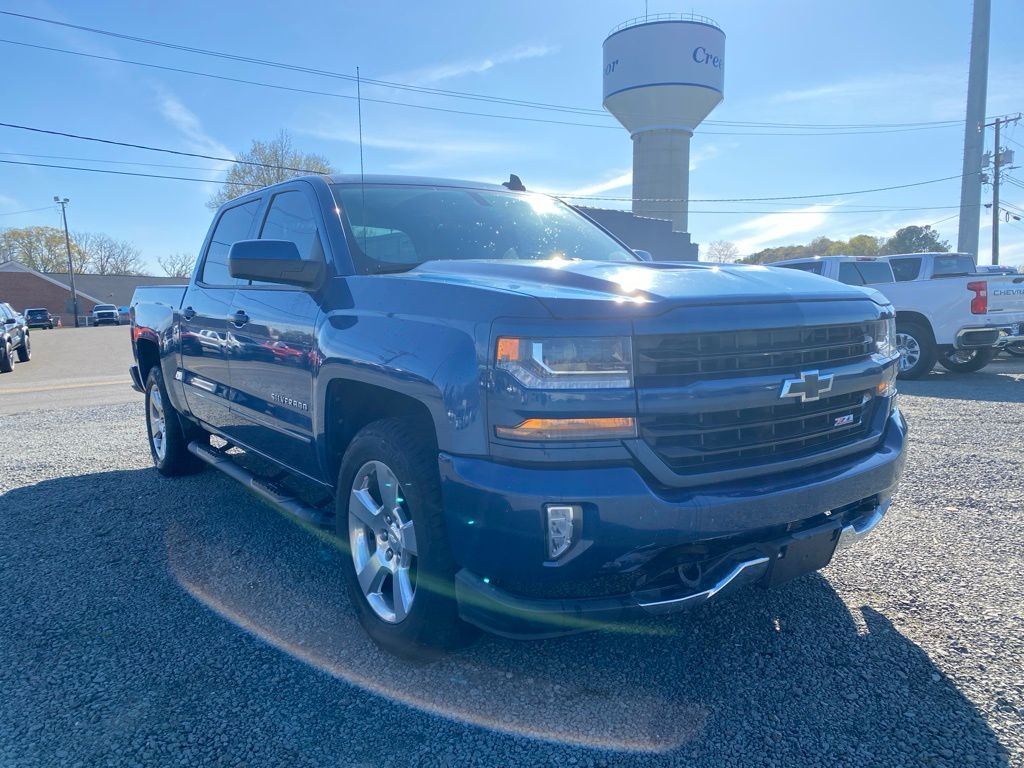2018 Chevrolet Silverado 1500 LT Crew Cab 4WD