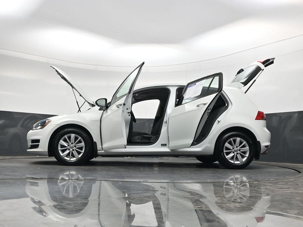 Used 2016 White Volkswagen TSI S 4-Door image 44