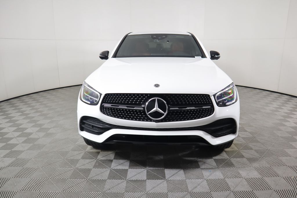 2021 Mercedes-Benz GLC 300 2