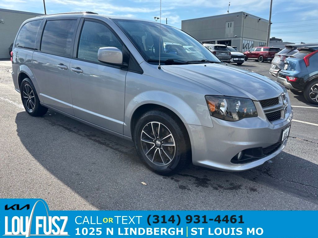 Billet Silver Metallic Clearcoat 2018 Dodge Grand Caravan Minivan Front-Wheel Drive 6-Speed Automatic