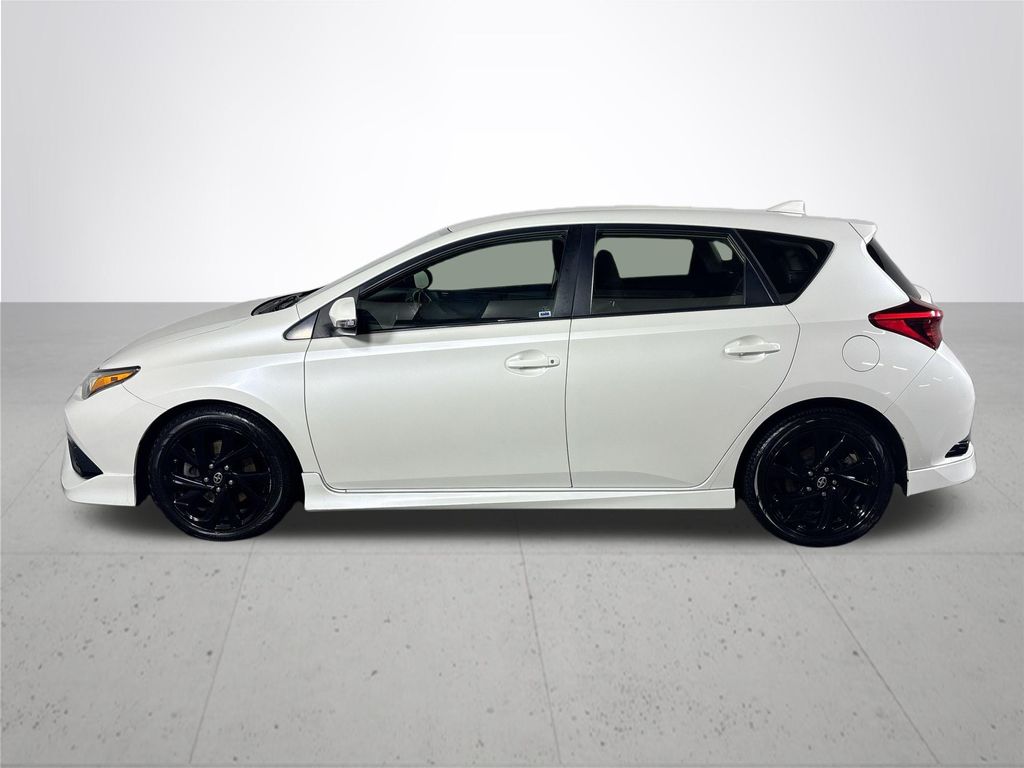 2016 Scion iM Base