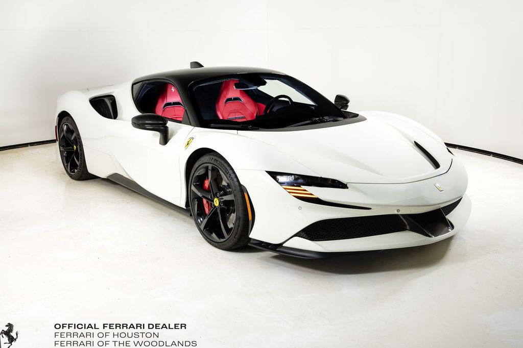 2022 Ferrari SF90 Stradale .