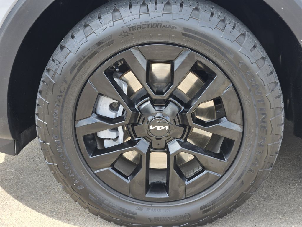 used 2024 Kia Telluride car, priced at $43,941