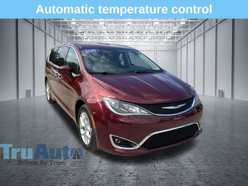 Velvet 2020 Chrysler Pacifica Minivan Front-Wheel Drive 9-Speed Automatic