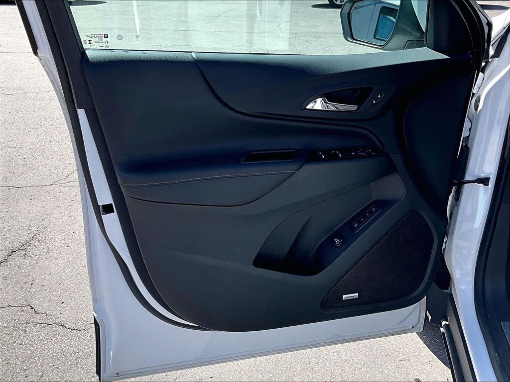 2023 Chevrolet Equinox — photo 9