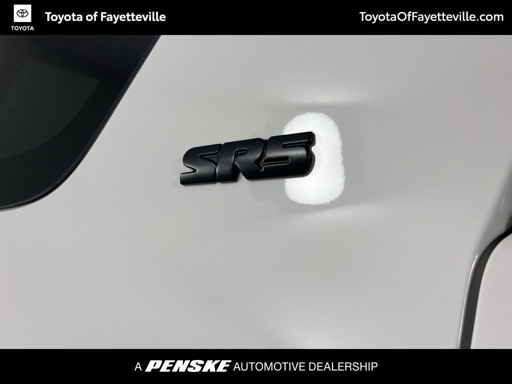 Thumbnail: 2023 Toyota 4Runner - 4