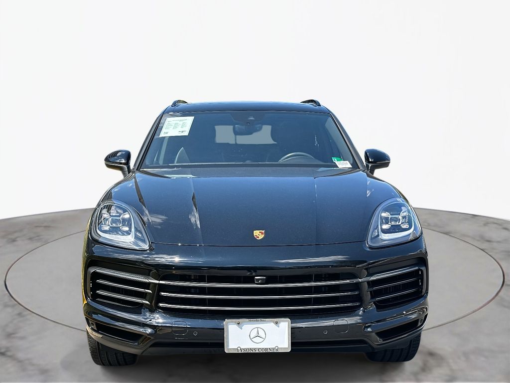 Thumbnail: 2023 Porsche Cayenne - 3