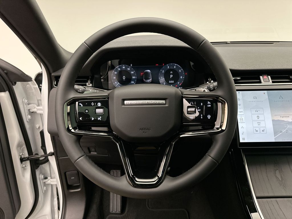 Thumbnail: 2026 Land Rover Range Rover Evoque - 14