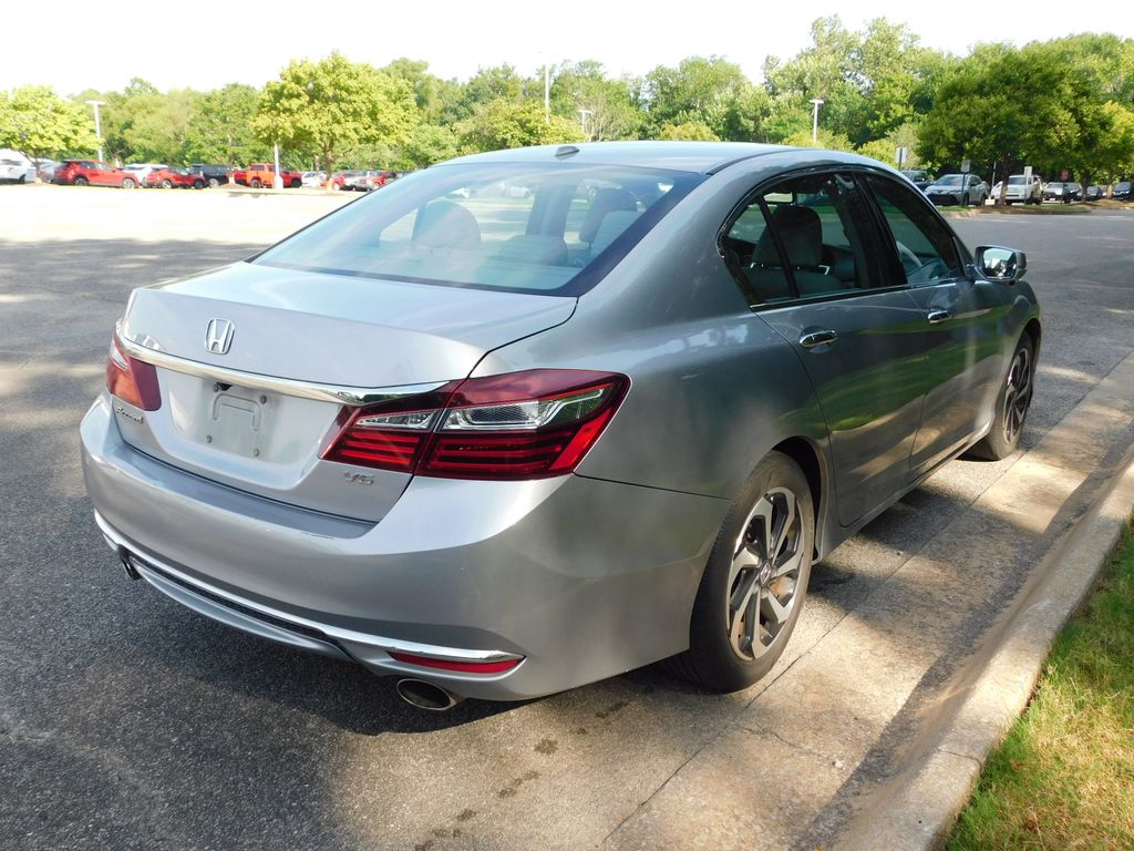 Thumbnail: 2017 Honda Accord - 4