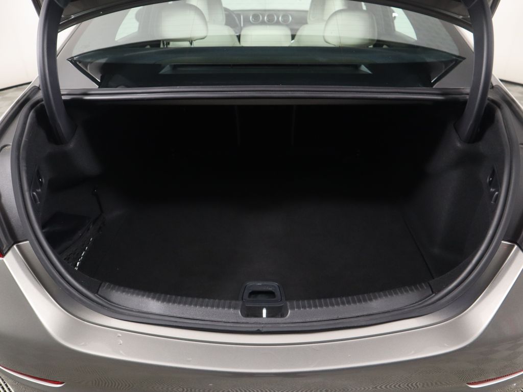 Thumbnail: 2022 Mercedes-Benz C-Class - 29