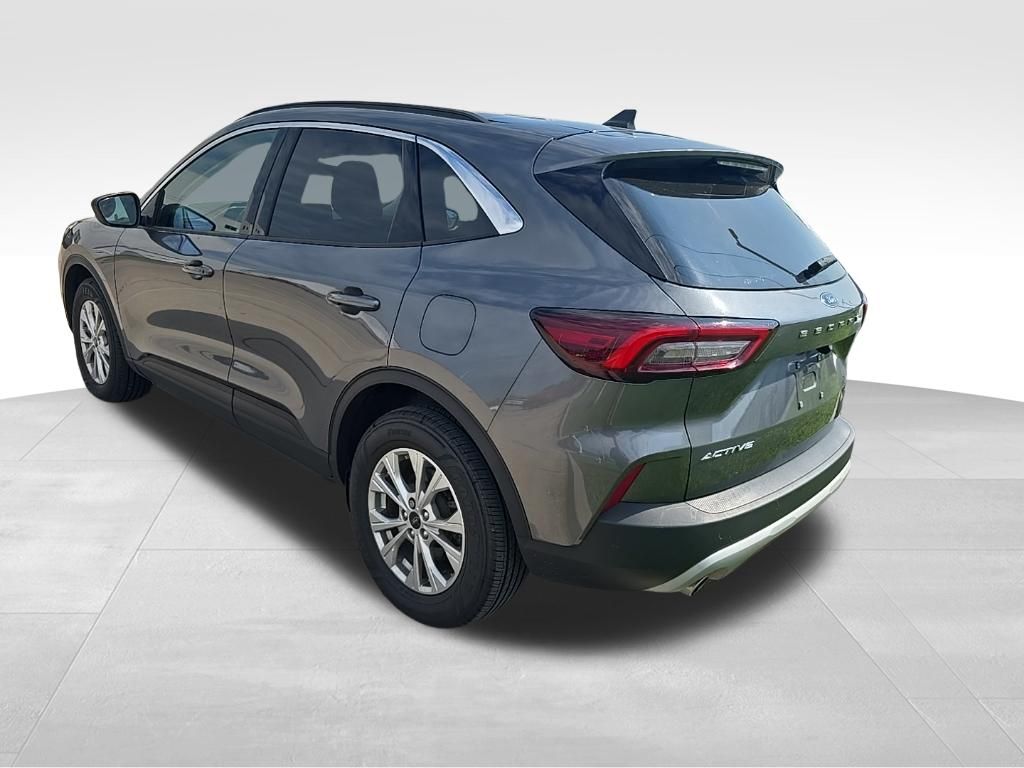 Used 2023 Ford Escape SUV