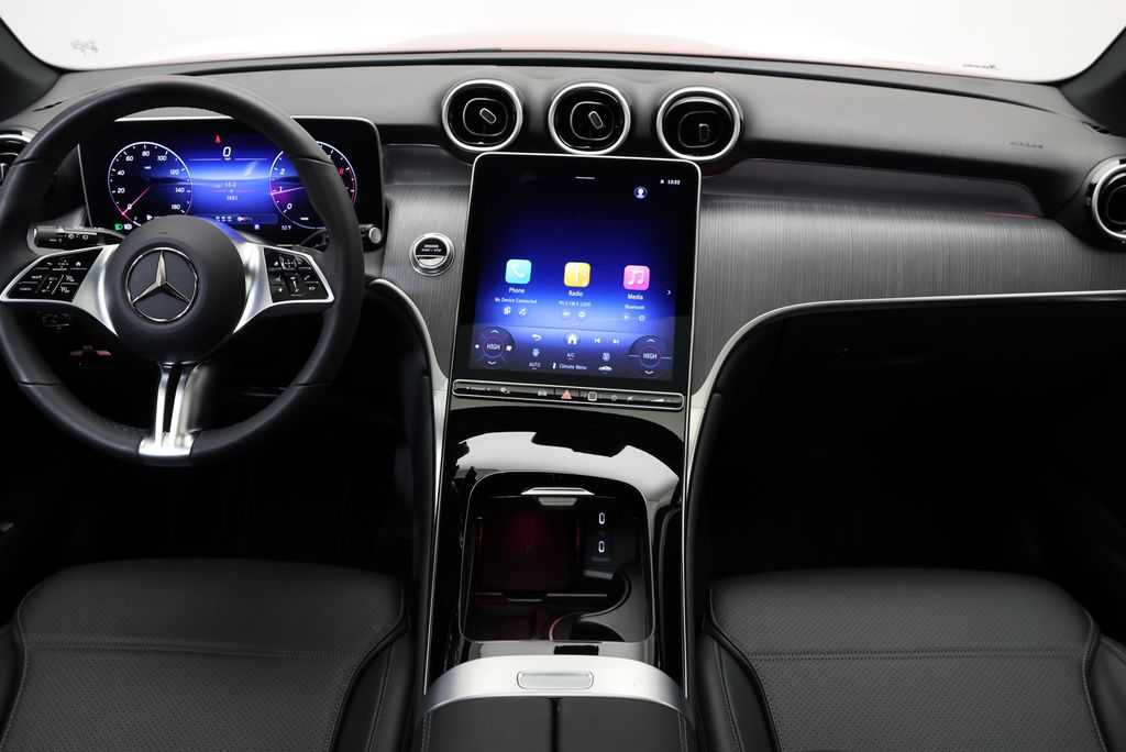 Thumbnail: 2025 Mercedes-Benz GLC - 18