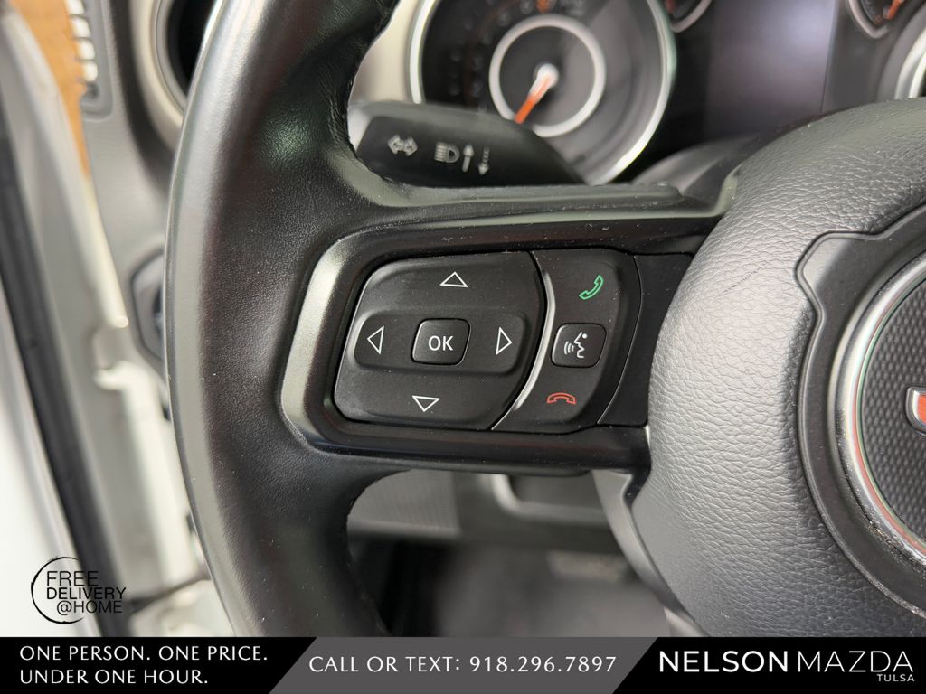 Used 2019 White Jeep Unlimited Sport S image 23