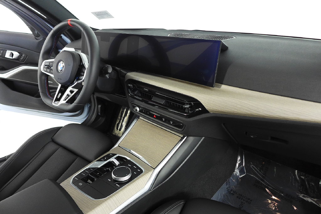 Thumbnail: 2025 BMW 3 Series - 13